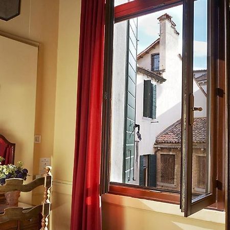 B&B Corte Campana Venesia Bagian luar foto